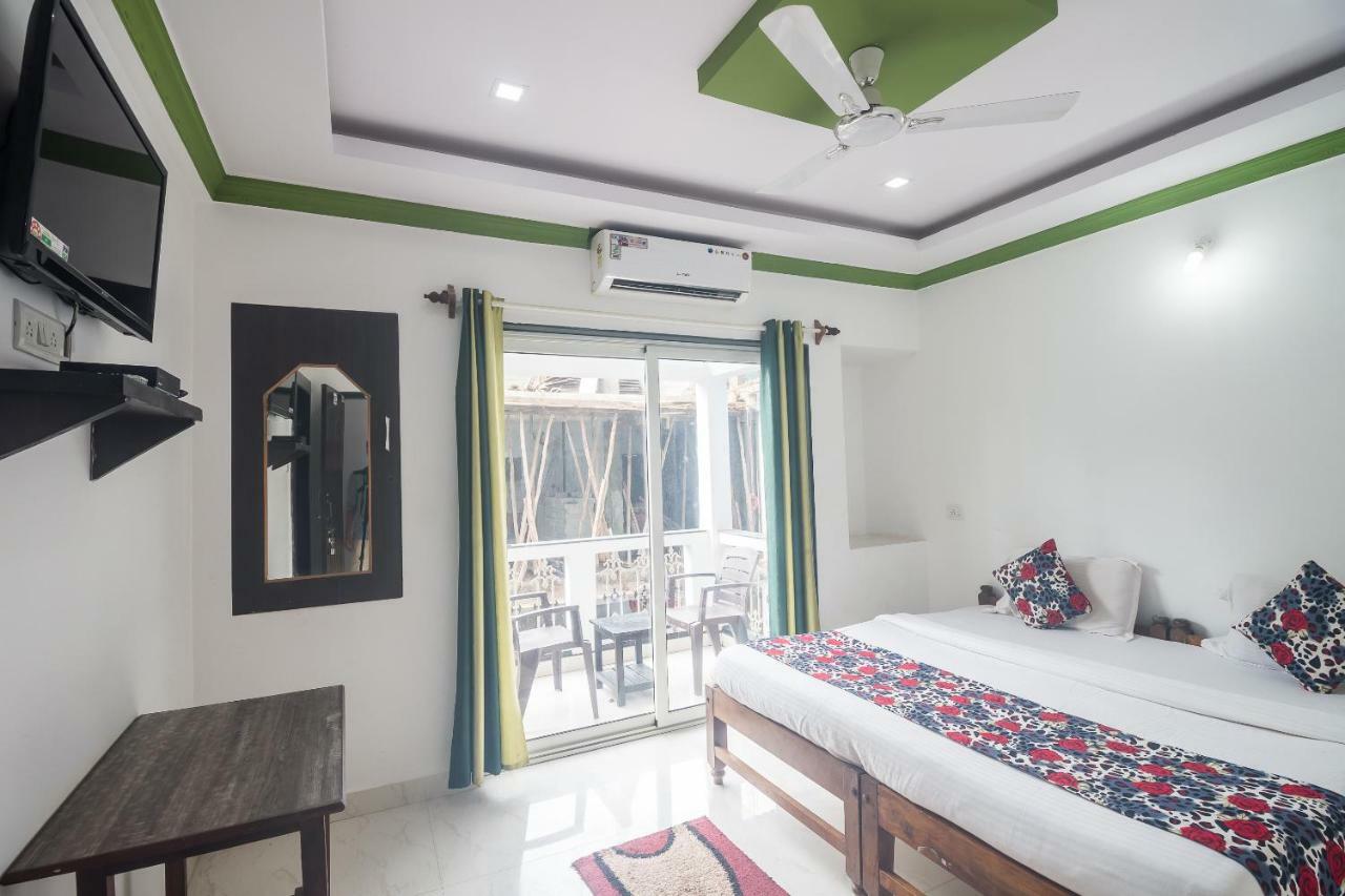 Queen Of Queen'S Hotel Calangute Luaran gambar